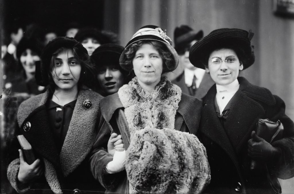 historical photo of 3 suffragettes